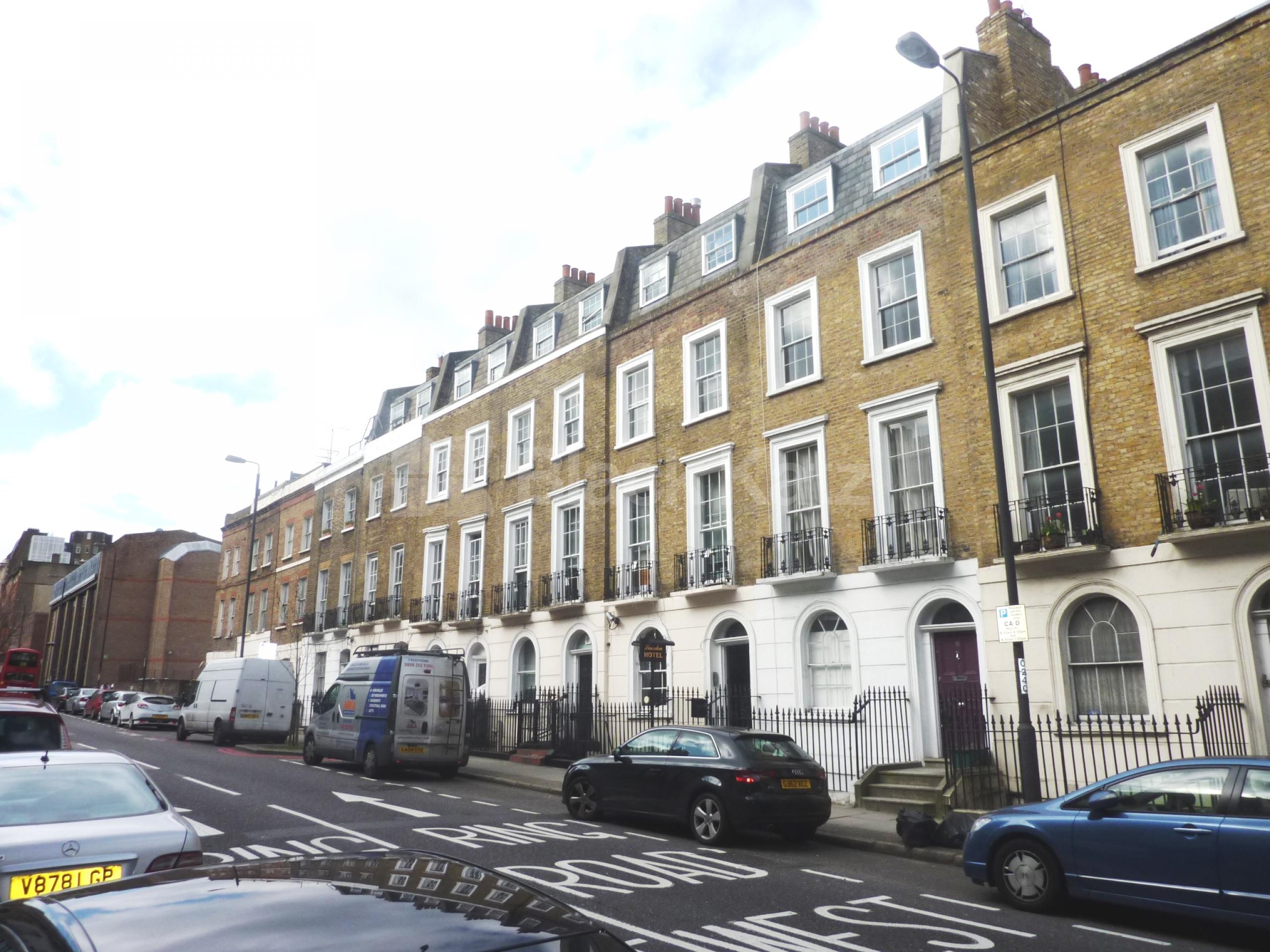 			FANTASTIC 4 BED IN WC1!, 4 Bedroom, 1 bath, 1 reception Flat			 Swinton Street , KINGS CROSS WC1X